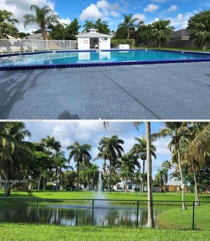 942 SW 8th Pl, Florida City, FL 33034