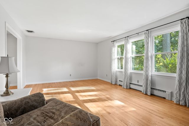 7364 Lesley Avenue, Indianapolis, IN 46250