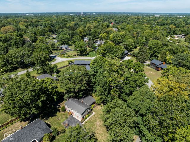 7364 Lesley Avenue, Indianapolis, IN 46250