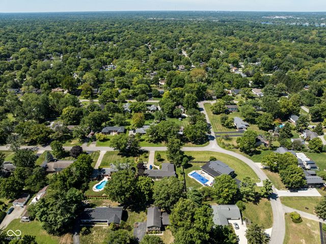 7364 Lesley Avenue, Indianapolis, IN 46250