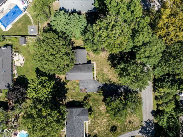 7364 Lesley Avenue, Indianapolis, IN 46250