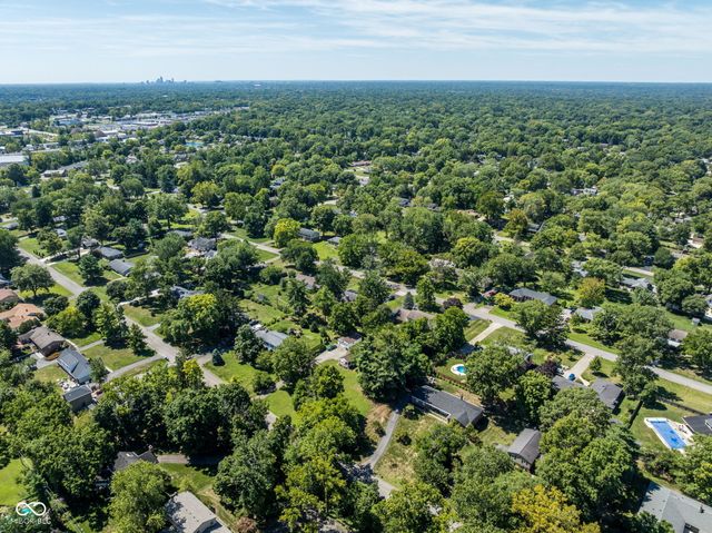 7364 Lesley Avenue, Indianapolis, IN 46250