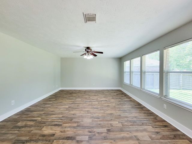 16842 Marlin Spike Way, Crosby, TX 77532