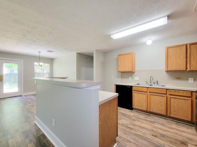 16842 Marlin Spike Way, Crosby, TX 77532