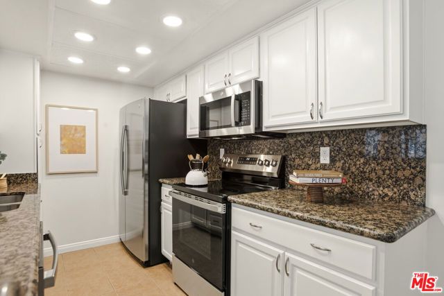 1351 N Crescent Heights Boulevard 113, West Hollywood, CA 90046