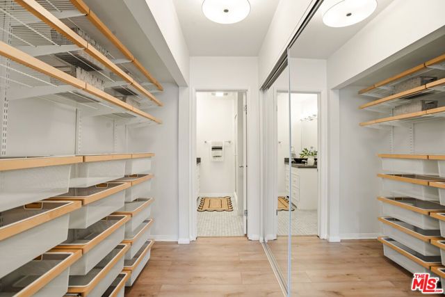 1351 N Crescent Heights Boulevard 113, West Hollywood, CA 90046