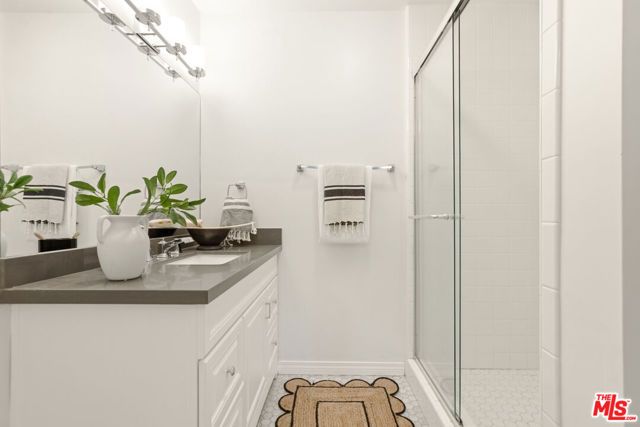 1351 N Crescent Heights Boulevard 113, West Hollywood, CA 90046