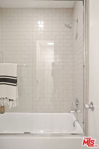 1351 N Crescent Heights Boulevard 113, West Hollywood, CA 90046