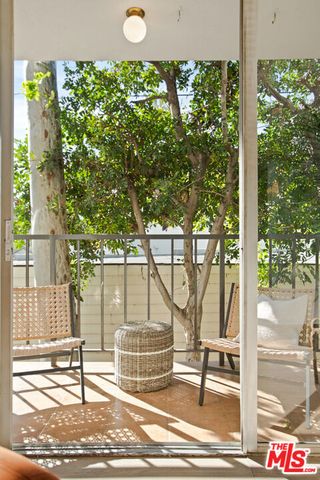 1351 N Crescent Heights Boulevard 113, West Hollywood, CA 90046