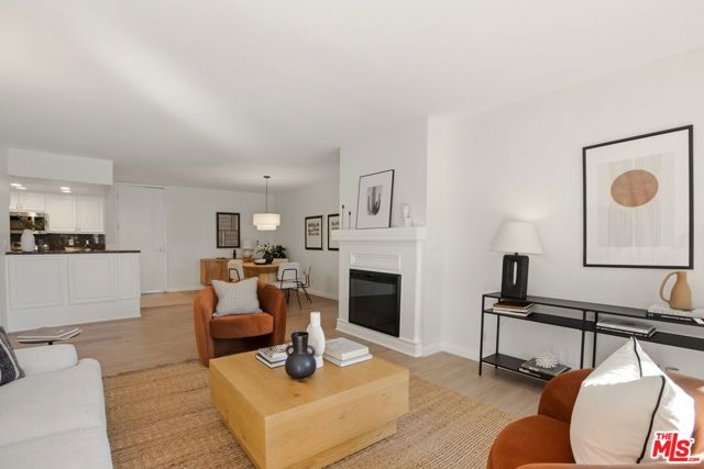 1351 N Crescent Heights Boulevard 113, West Hollywood, CA 90046