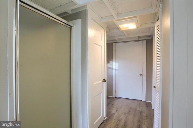 1963 SHEAFFER RD, Elizabethtown, PA 17022