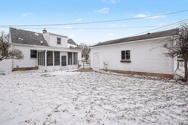 1910 33rd Street, Bay City, MI 48708