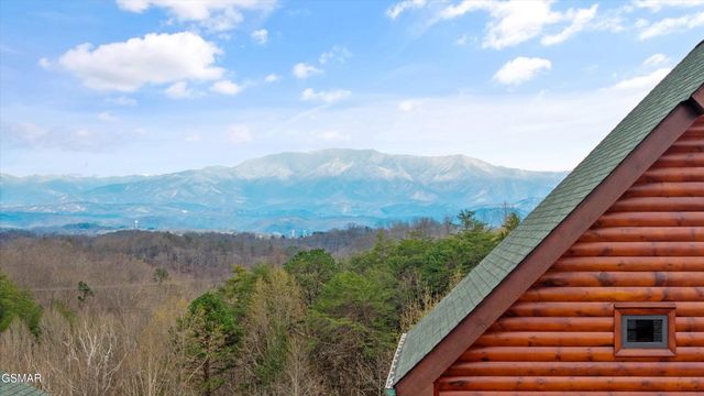 669 Stockton Drive, Sevierville, TN 37876