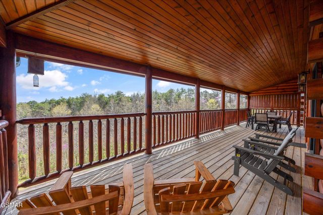 669 Stockton Drive, Sevierville, TN 37876