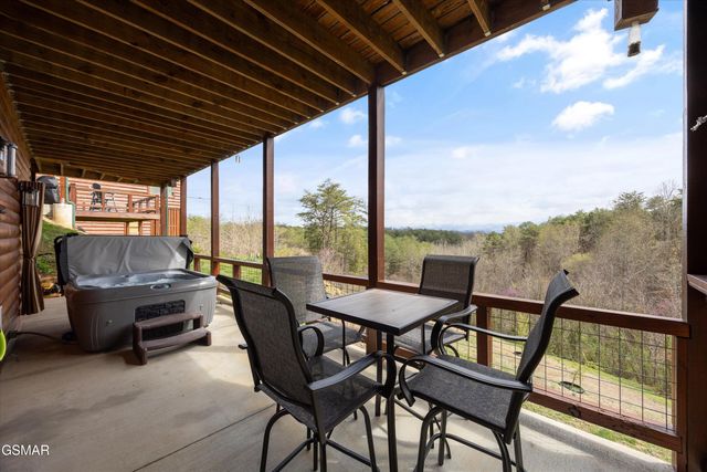 669 Stockton Drive, Sevierville, TN 37876