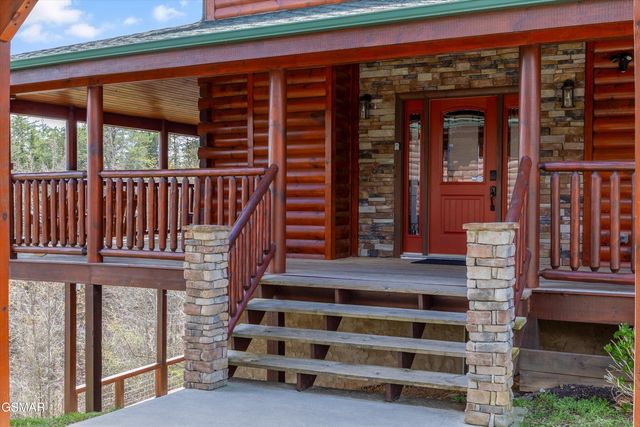 669 Stockton Drive, Sevierville, TN 37876