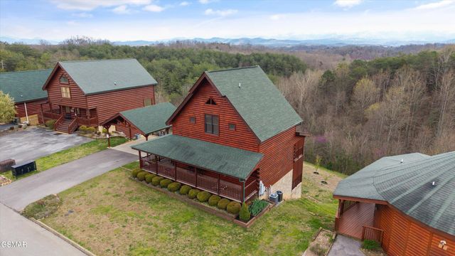 669 Stockton Drive, Sevierville, TN 37876