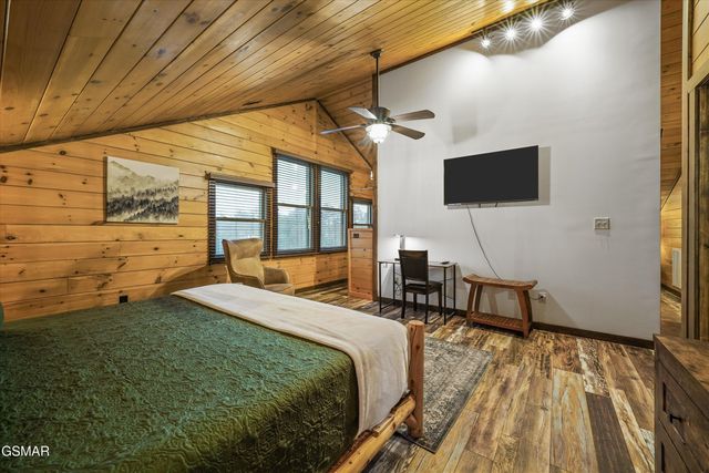 669 Stockton Drive, Sevierville, TN 37876