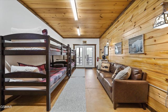 669 Stockton Drive, Sevierville, TN 37876