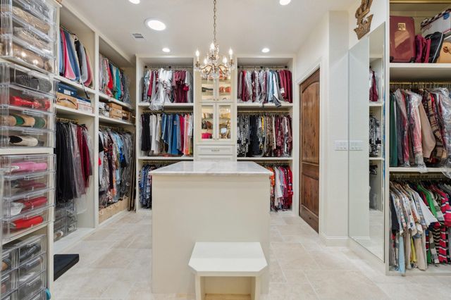 5206 Flint Hills Drive, College Station, TX 77845