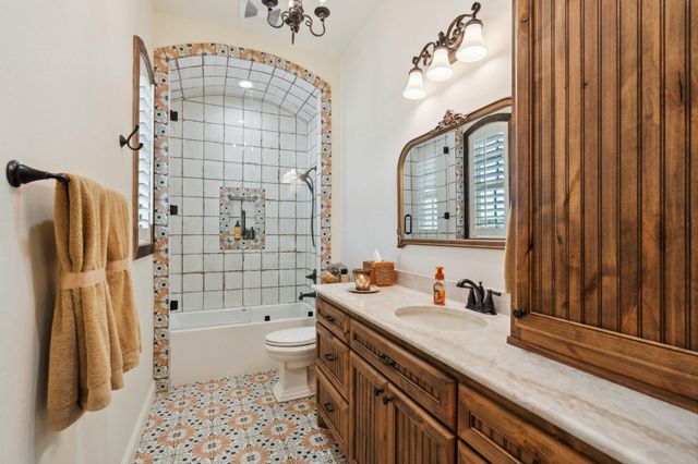 5206 Flint Hills Drive, College Station, TX 77845