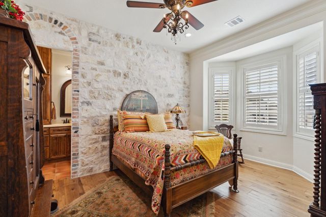 5206 Flint Hills Drive, College Station, TX 77845