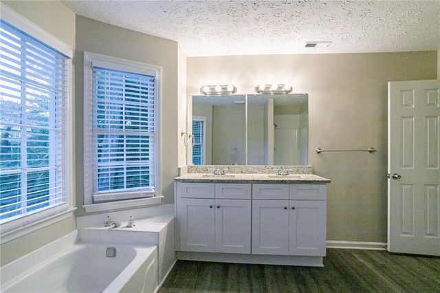 2097 Kolb Ridge SW Court, Marietta, GA 30008