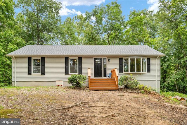 208 MOUNTAIN LAKE DR, Front Royal, VA 22630