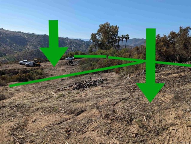 13701 Pauma Vista Dr, Valley Center, CA 92082