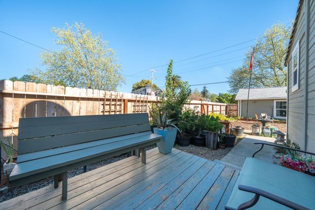 1158 Madison Street, Red Bluff, CA 96080