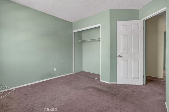 1918 W Quartermaster, Colton, CA 92324