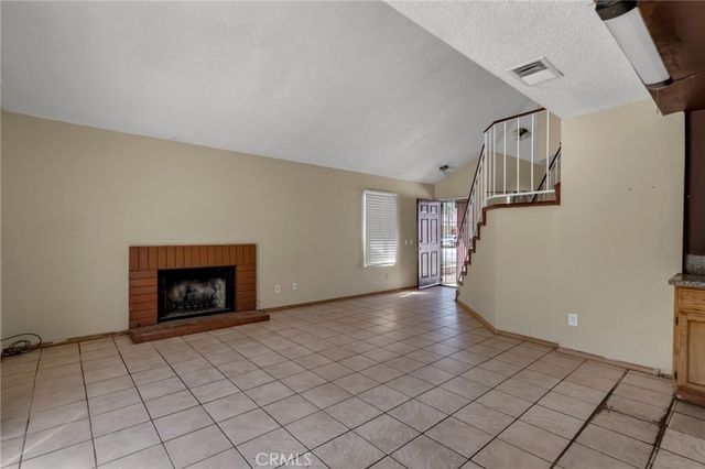 1918 W Quartermaster, Colton, CA 92324
