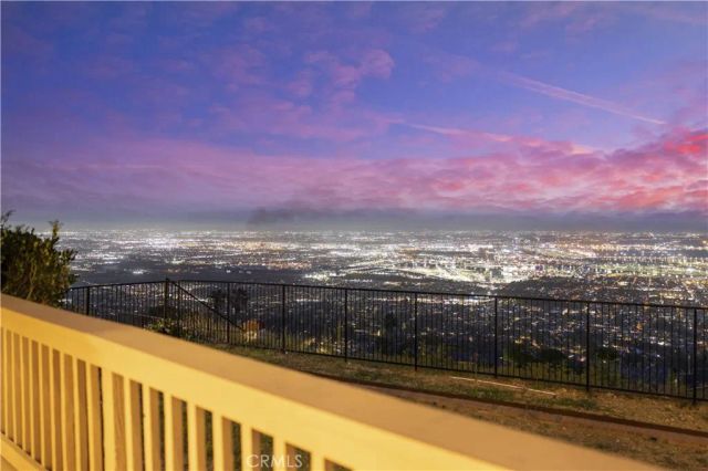 10 Avenue De Azalea, Rancho Palos Verdes, CA 90275