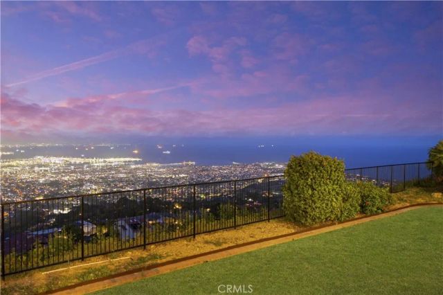10 Avenue De Azalea, Rancho Palos Verdes, CA 90275