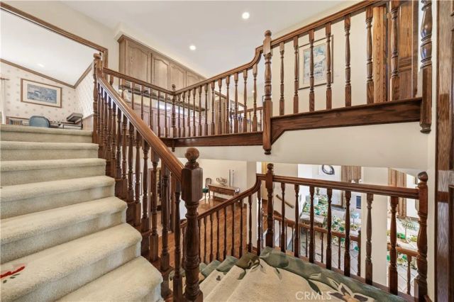 10 Avenue De Azalea, Rancho Palos Verdes, CA 90275