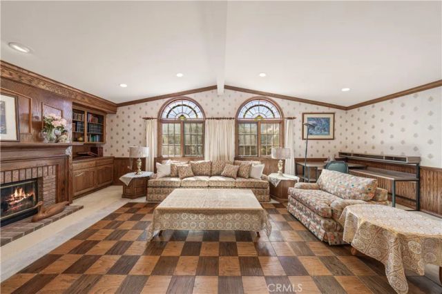 10 Avenue De Azalea, Rancho Palos Verdes, CA 90275