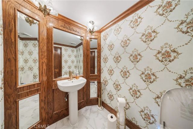 10 Avenue De Azalea, Rancho Palos Verdes, CA 90275
