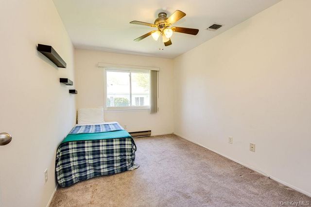 604 Cabot Court E 604, Saint James, NY 11780