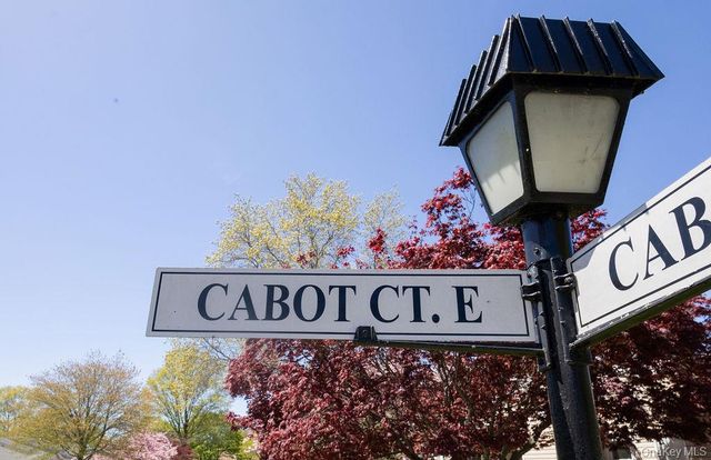 604 Cabot Court E 604, Saint James, NY 11780