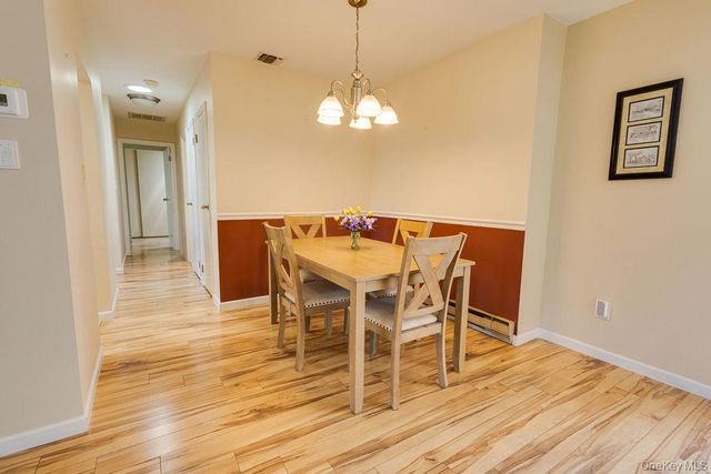 604 Cabot Court E 604, Saint James, NY 11780