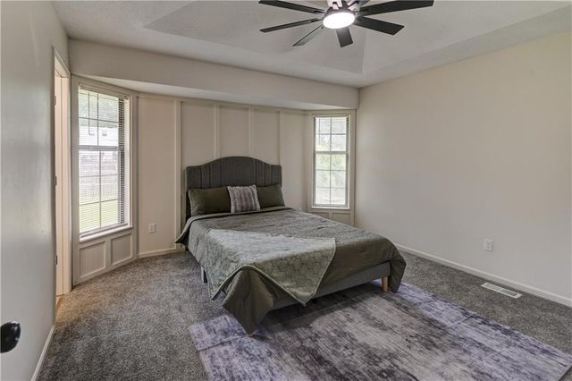 200 83rd Street, Kansas City, MO 64118