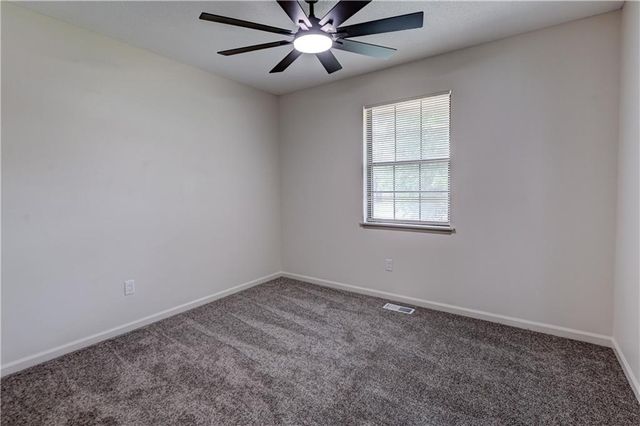 200 83rd Street, Kansas City, MO 64118