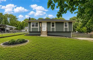 200 83rd Street, Kansas City, MO 64118
