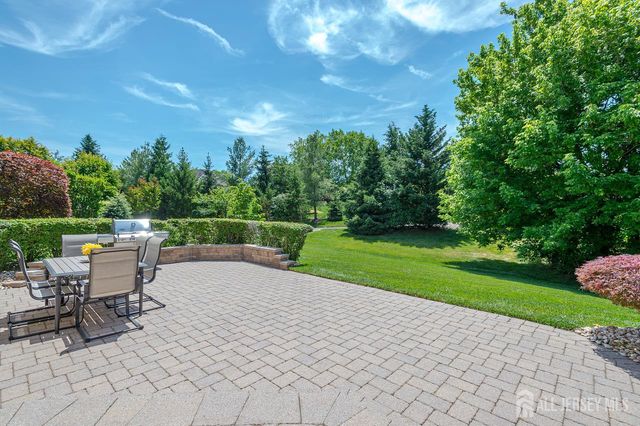 160 Tournament Drive, Monroe, NJ 08831
