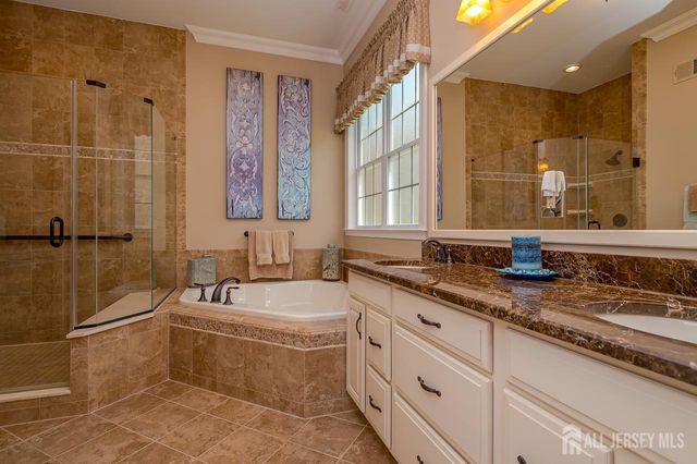 160 Tournament Drive, Monroe, NJ 08831