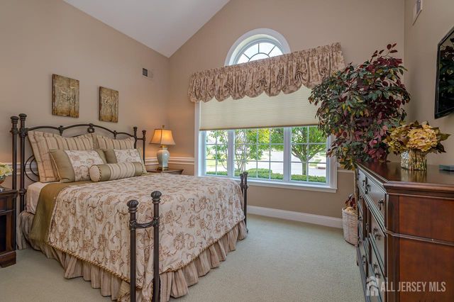 160 Tournament Drive, Monroe, NJ 08831