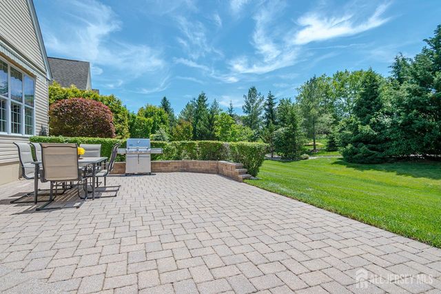 160 Tournament Drive, Monroe, NJ 08831