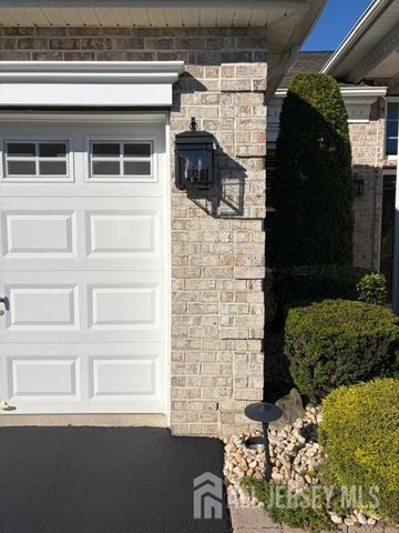 160 Tournament Drive, Monroe, NJ 08831