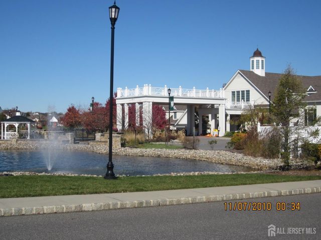 160 Tournament Drive, Monroe, NJ 08831