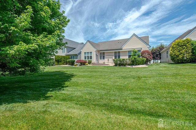 160 Tournament Drive, Monroe, NJ 08831